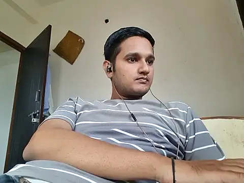 Snapshot of Jonrobinso chatting on 8, 10, 2025 Jonrobinso online show from 8, 10, 2025