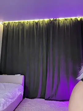 Snapshot of LoveLuna_ chatting on 25, 5, 2026 LoveLuna online show from 25, 5, 2026