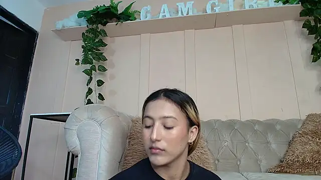 miranda villa online show from 27, 10, 2025