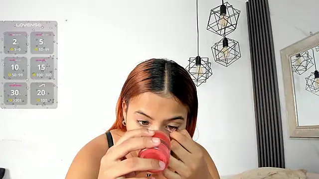 Snapshot of miranda_villa chatting on 26, 2, 2026 miranda villa online show from 26, 2, 2026