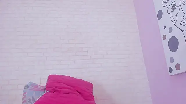 Tiffany mendez online show from 18, 3, 2025