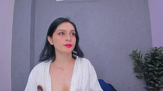 Snapshot of Tiffany_mendez chatting on 19, 12, 2025 Tiffany mendez online show from 19, 12, 2025