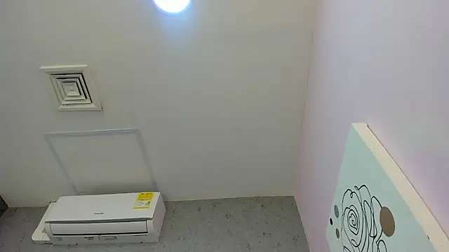 Snapshot of Tiffany_mendez chatting on 22, 12, 2025 Tiffany mendez online show from 22, 12, 2025