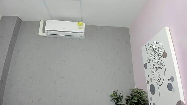 Snapshot of Tiffany_mendez chatting on 27, 2, 2026 Tiffany mendez online show from 27, 2, 2026