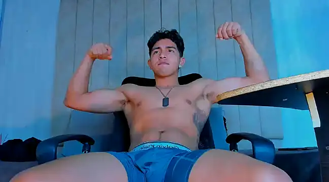 Snapshot of Muichiro_tokito1 chatting on 14, 1, 2025 Muichiro tokito1 online show from 14, 1, 2025