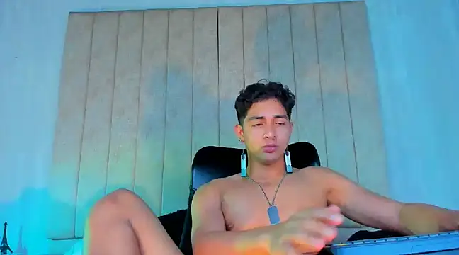 Snapshot of Muichiro_tokito1 chatting on 16, 1, 2025 Muichiro tokito1 online show from 16, 1, 2025