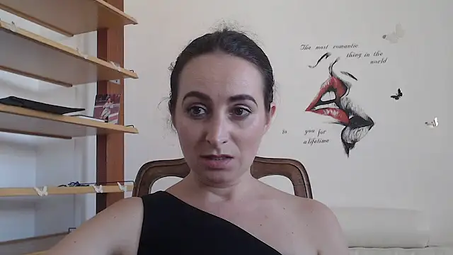 AskMeStandUp online show from 23, 9, 2025