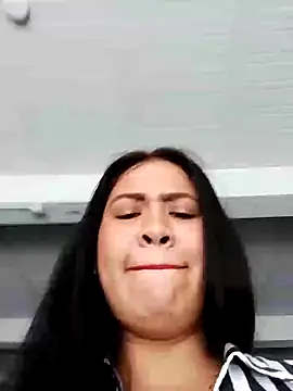 Snapshot of Miia_grand chatting on 8, 1, 2025 Miia grand online show from 8, 1, 2025