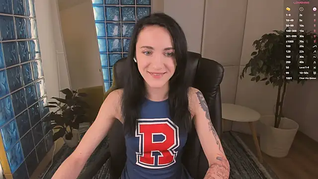 Dearly kitty online show from 17, 9, 2025