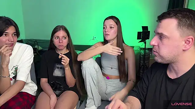 fcjuicy pussy online show from 29, 1, 2025