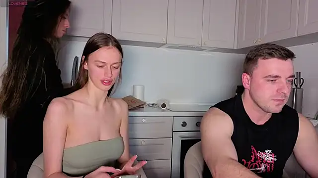 fcjuicy pussy online show from 13, 10, 2025