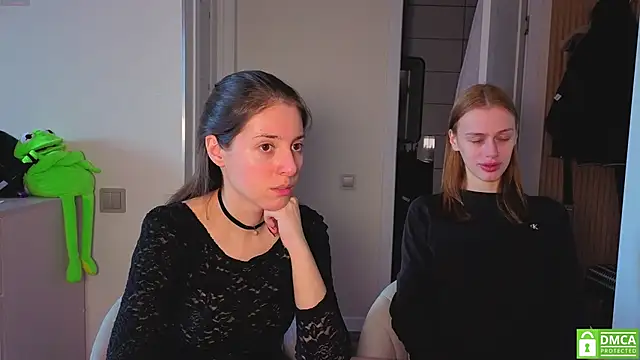 fcjuicy pussy online show from 13, 2, 2026