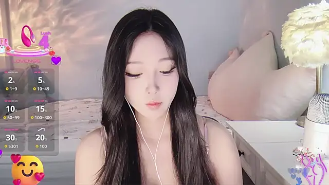 Snapshot of -Tilana- chatting on 14, 9, 2025 -Tilana- online show from 14, 9, 2025