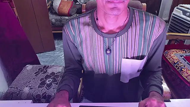 Snapshot of Habibi_big_b chatting on 18, 6, 2026 Habibi big b online show from 18, 6, 2026