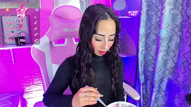 hanna  azumi online show from 21, 11, 2025