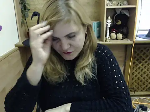 DaniellaKiss online show from 27, 10, 2025