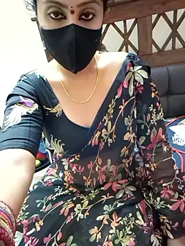 Snapshot of Roja-Telugu777 chatting on 15, 9, 2025 Roja-Telugu777 online show from 15, 9, 2025