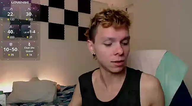 Snapshot of bryamado69 chatting on 12, 1, 2025 bryamado69 online show from 12, 1, 2025