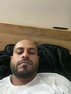 islandvybee55 online show from 27, 3, 2026