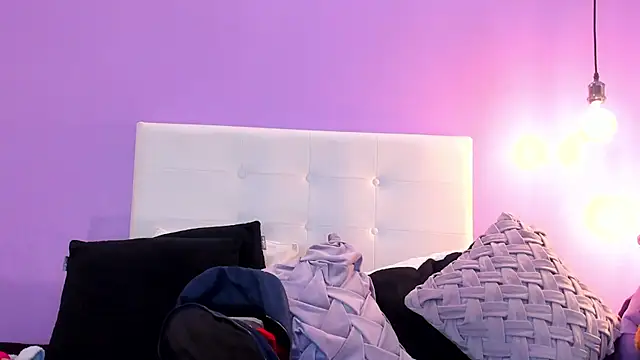 Charlotte11-11 online show from 12, 9, 2025