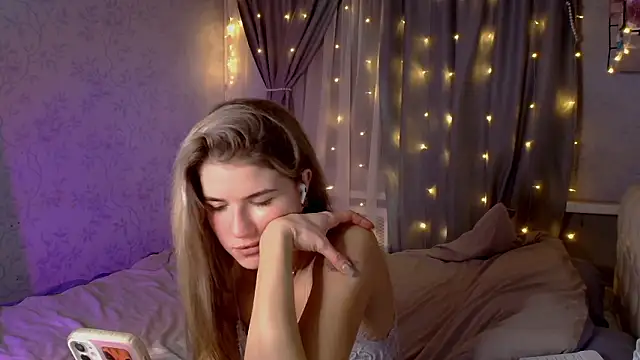 victoriavandam online show from 7, 12, 2024