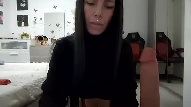 cicciolina online show from 7, 2, 2026