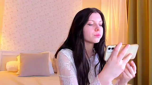 Sandra  Cute online show from 6, 12, 2024