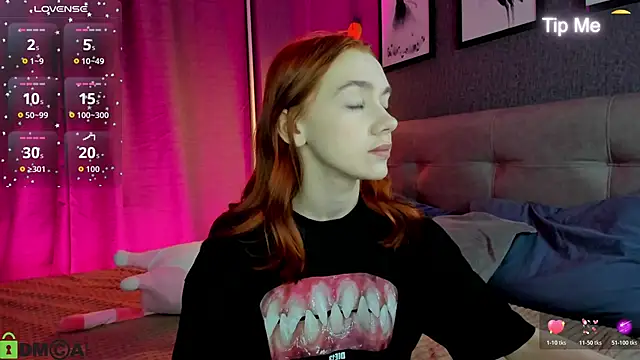 Lesi Moonie01 online show from 27, 3, 2026