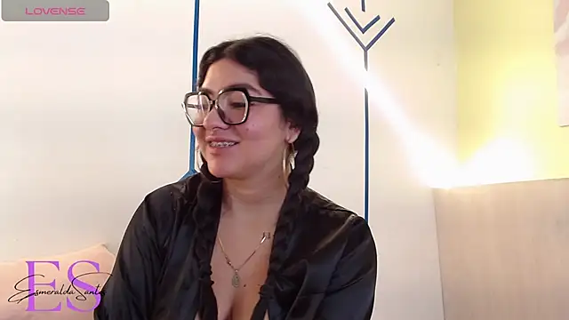 Snapshot of EsmeraldaSantoss chatting on 9, 1, 2025 EsmeraldaSantoss online show from 9, 1, 2025