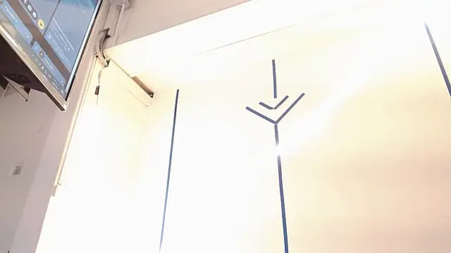 Snapshot of EsmeraldaSantoss chatting on 5, 2, 2025 EsmeraldaSantoss online show from 5, 2, 2025