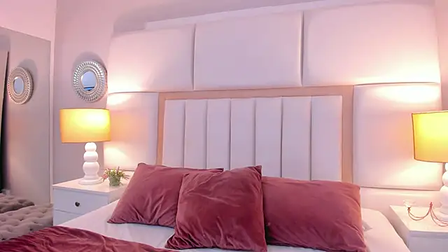 Snapshot of AmbarSantany chatting on 9, 1, 2025 AmbarSantany online show from 9, 1, 2025