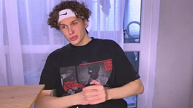 alyx garden online show from 27, 3, 2026