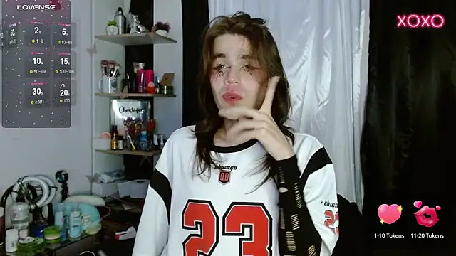 Snapshot of shun_sun chatting on 5, 12, 2024 shun sun online show from 5, 12, 2024