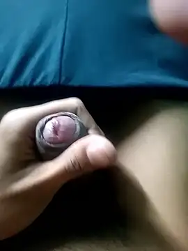 Snapshot of AloneDick chatting on 12, 1, 2026 AloneDick online show from 12, 1, 2026