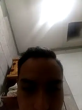 DaniSexFlow online show from 22, 4, 2026