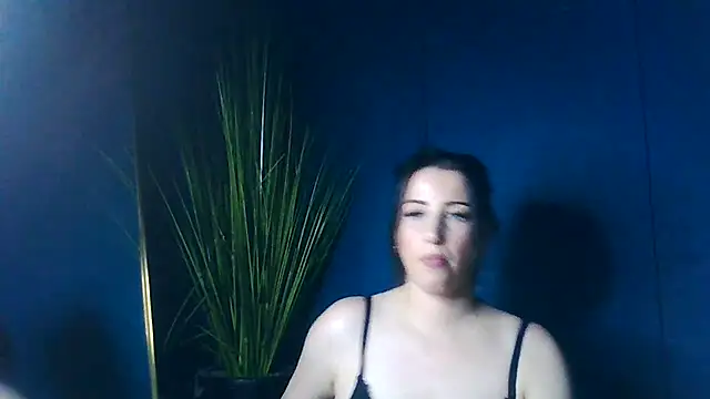 Snapshot of LuLuLover89 chatting on 19, 1, 2025 LuLuLover89 online show from 19, 1, 2025