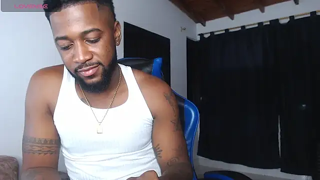 Snapshot of Drake_Nassir4 chatting on 7, 7, 2026 Drake Nassir4 online show from 7, 7, 2026