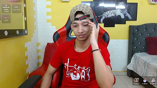 jose sexycumm online show from 5, 12, 2025