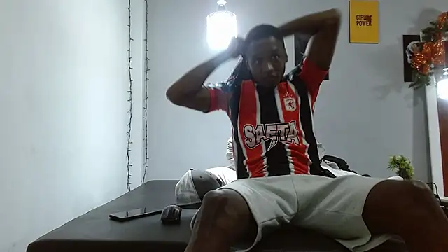 Snapshot of Kimandyuk chatting on 9, 12, 2024 Kimandyuk online show from 9, 12, 2024