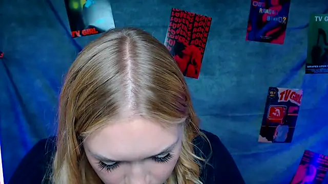 MademoiselleCl online show from 7, 11, 2025