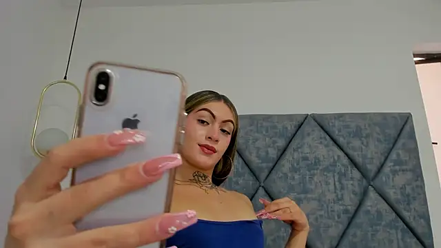 Lizz Luna online show from 22, 1, 2025