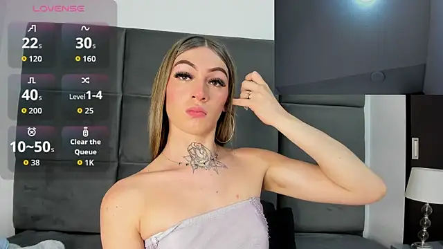 Lizz Luna online show from 9, 9, 2025