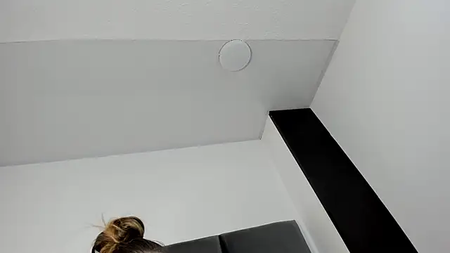 Lizz Luna online show from 8, 10, 2025