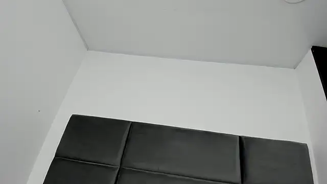 Lizz Luna online show from 14, 10, 2025