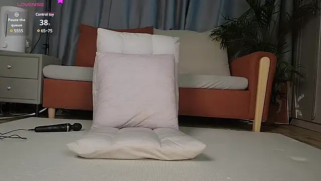 Snapshot of Youth3_ chatting on 12, 1, 2025 Youth3  online show from 12, 1, 2025