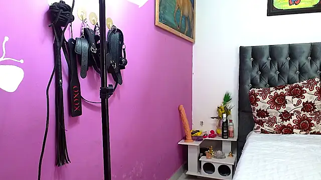 AntonellaAndNoah online show from 24, 3, 2026