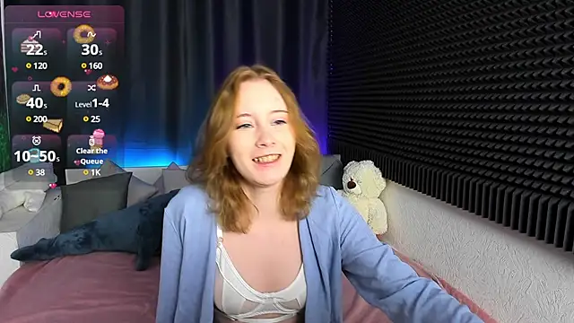 MonicaPerryy online show from 18, 12, 2024