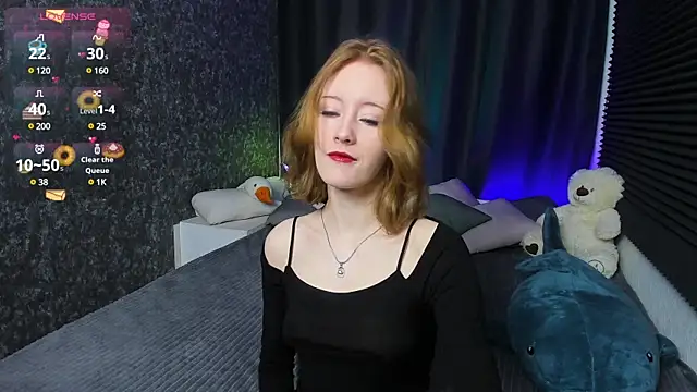 MonicaPerryy online show from 4, 3, 2025