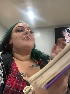 Snapshot of s6tan6whor6 chatting on 9, 2, 2025 s6tan6whor6 online show from 9, 2, 2025