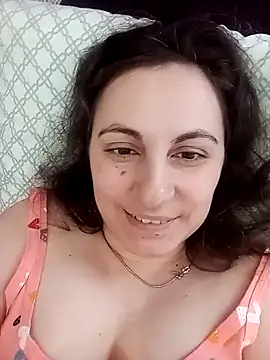 ShelaDiass online show from 17, 4, 2026